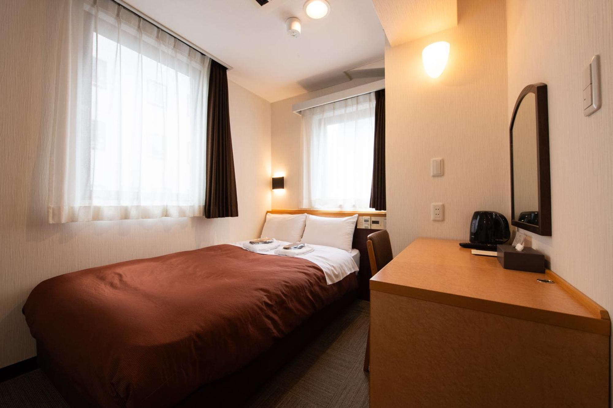 טוקיו Ueno First City Hotel מראה חיצוני תמונה