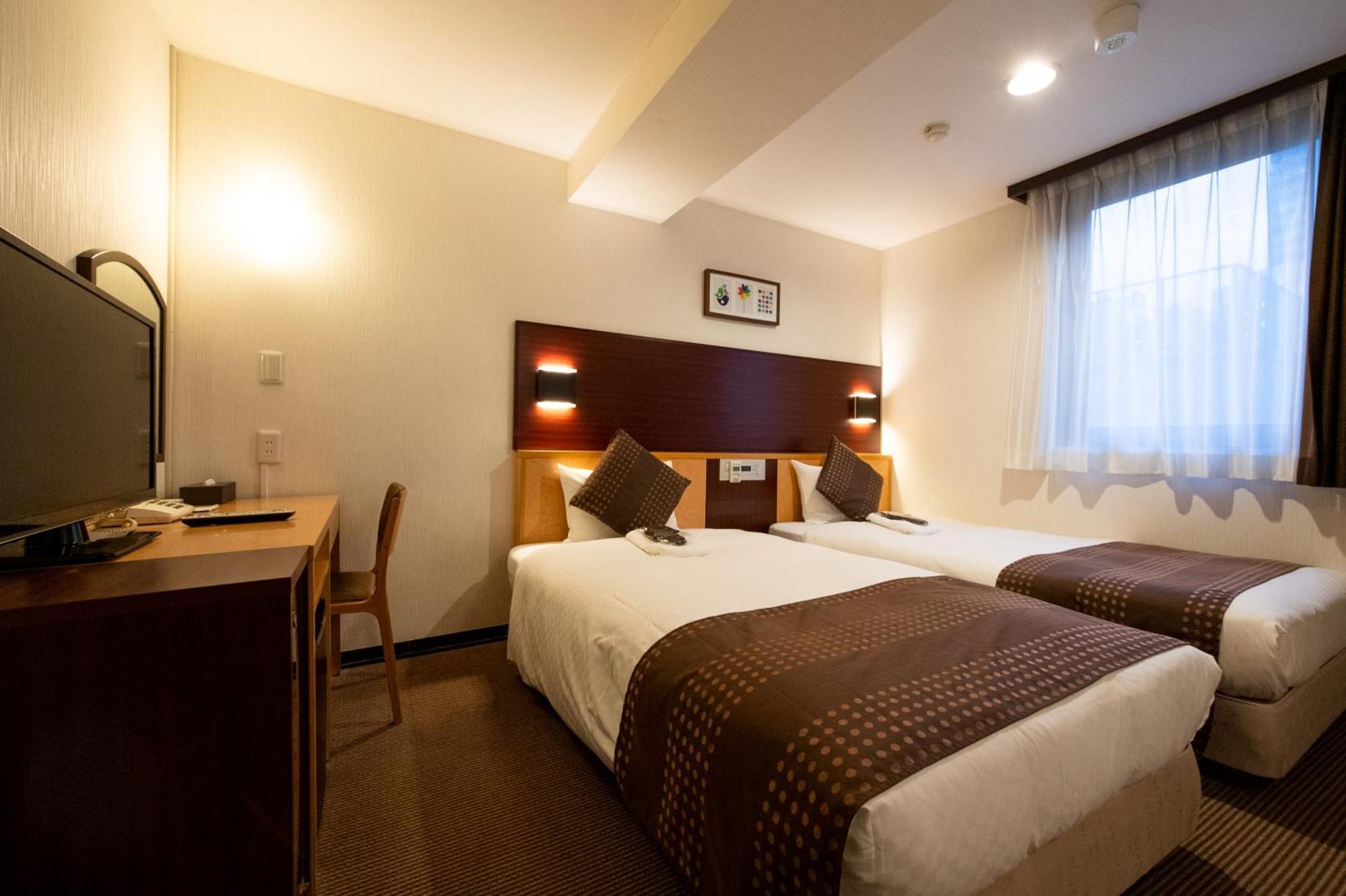 טוקיו Ueno First City Hotel מראה חיצוני תמונה