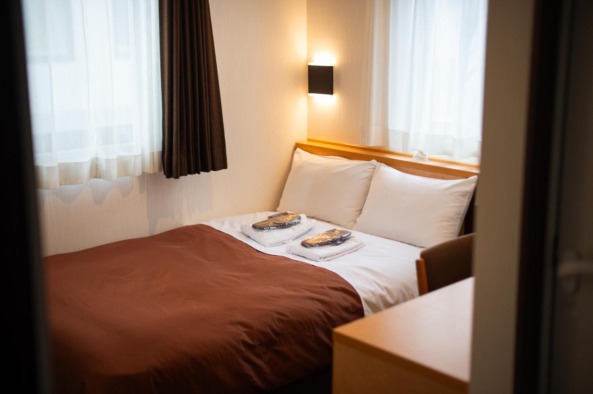 טוקיו Ueno First City Hotel מראה חיצוני תמונה
